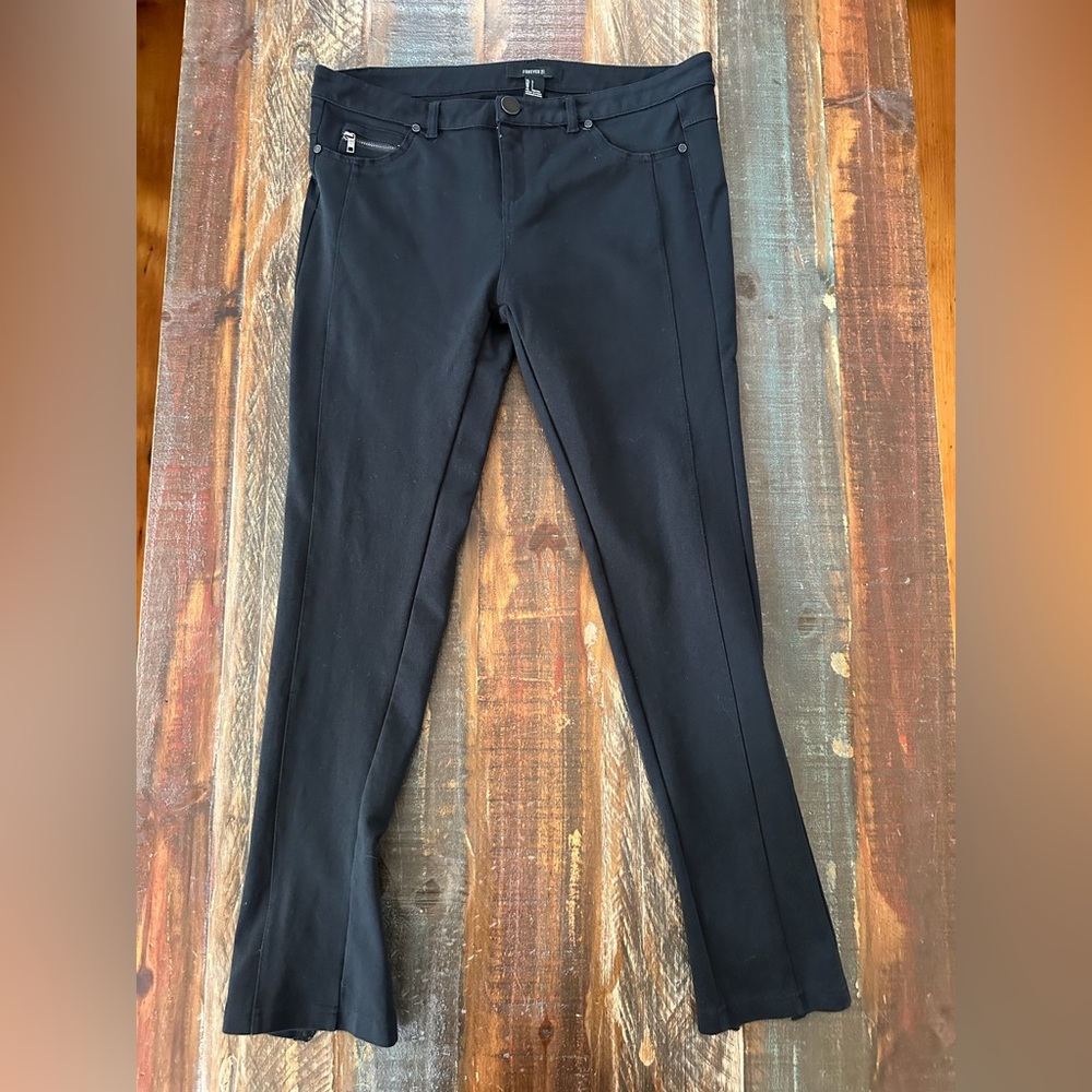 Forever 21 Women’s Junior L Black Zip Ankle Skinny Pants‎ | SKU 0609
